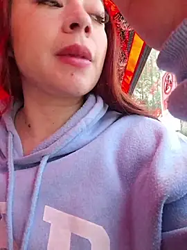 scarlett leblanc  online show from November 29, 2025, 2:39 pm