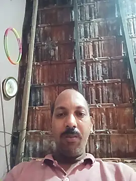 Snapshot of Dhanya752896 chatting on August 4, 2026, 4:06 am Dhanya752896 online show from August 4, 2026, 4:06 am