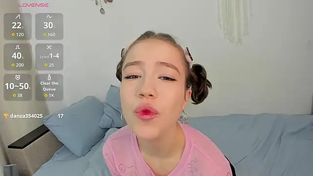 BermudaTrait online show from November 18, 2025, 7:11 am