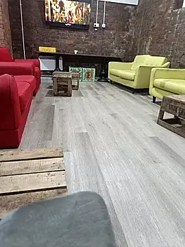 Snapshot of StrangeEye722 chatting on November 16, 2025, 1:43 am StrangeEye722 online show from November 16, 2025, 1:43 am