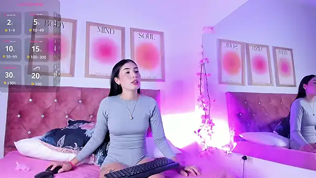 Madisonkay online show from November 15, 2025, 7:07 pm