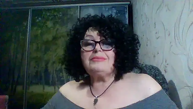 Milaniya606 online show from April 16, 2026, 9:39 pm