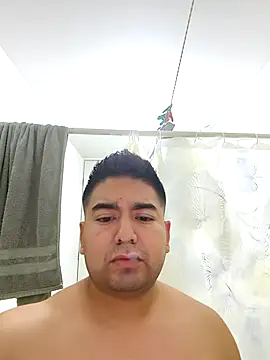 reymago9812 online show from January 10, 2026, 7:15 am