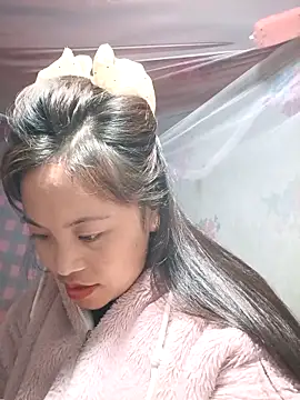 Snapshot of Alice-567 chatting on February 9, 2026, 1:58 am Alice-567 online show from February 9, 2026, 1:58 am