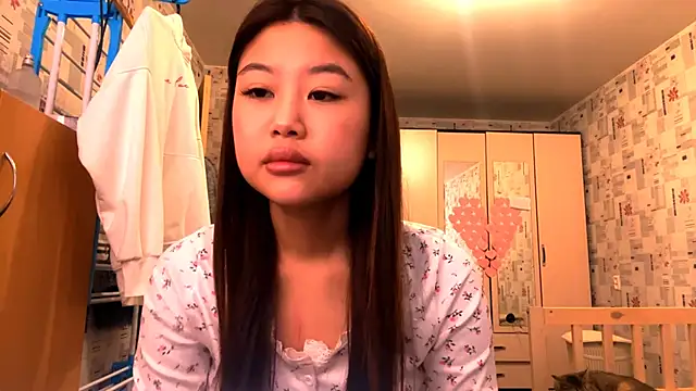 Snapshot of YunDargenio chatting on November 9, 2025, 1:37 pm YunDargenio online show from November 9, 2025, 1:37 pm