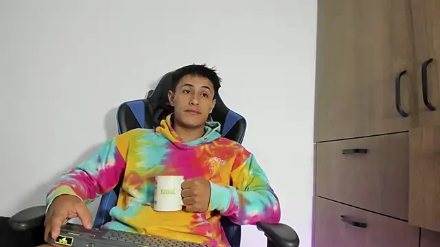 Snapshot of dorman_boy chatting on February 18, 2026, 1:47 am dorman boy online show from February 18, 2026, 1:47 am