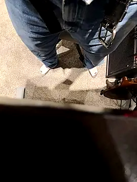 big Jizzy 125 online show from November 24, 2025, 4:45 am