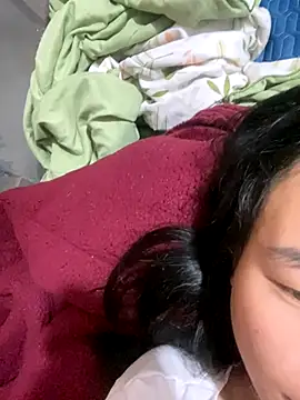 Snapshot of Ngoclan2k chatting on November 1, 2025, 4:52 am Ngoclan2k online show from November 1, 2025, 4:52 am