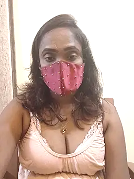 Queen-dhivya online show from February 19, 2026, 1:19 pm