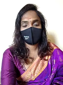 Queen-dhivya online show from February 25, 2026, 5:40 am