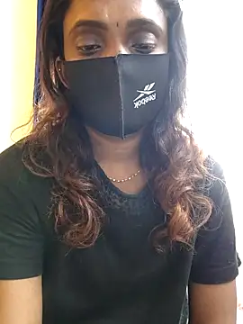 Queen-dhivya online show from December 15, 2025, 5:02 am