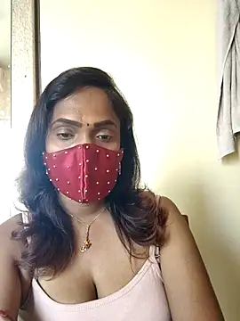 Queen-dhivya online show from February 17, 2026, 3:26 am