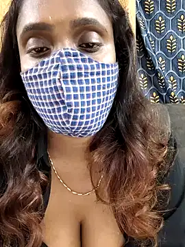 Queen-dhivya online show from December 2, 2025, 5:58 pm