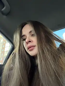 KristiRich online show from December 14, 2025, 9:04 am