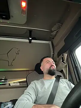 JanSy0 online show from December 19, 2025, 1:35 pm