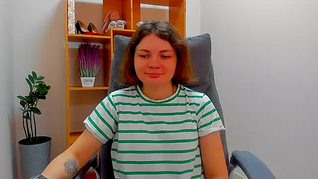 Stella-Maers online show from April 13, 2026, 7:12 am