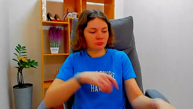 Stella-Maers online show from April 10, 2026, 7:26 am