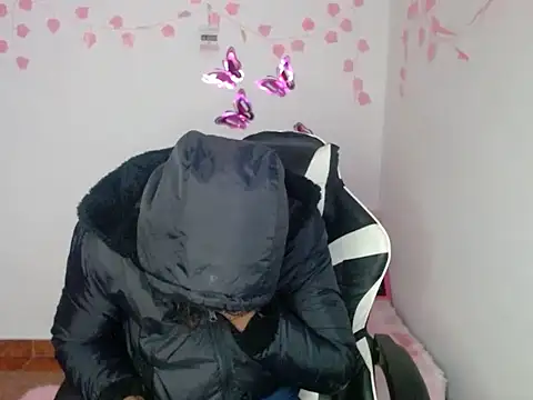 Samanta 777 online show from November 29, 2025, 9:15 pm