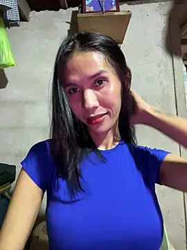 bellaUtops online show from February 28, 2026, 5:34 pm