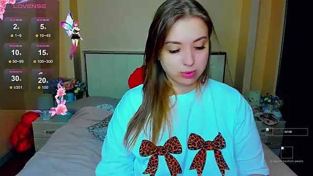 AlexissMmm online show from November 12, 2025, 11:47 am