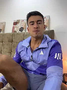 Snapshot of Chris_Clarck chatting on December 20, 2025, 8:22 pm Chris Clarck online show from December 20, 2025, 8:22 pm