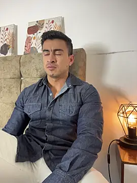 Snapshot of Chris_Clarck chatting on December 2, 2025, 7:59 pm Chris Clarck online show from December 2, 2025, 7:59 pm