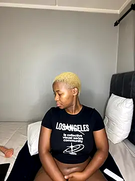 MiyaXo2 online show from November 15, 2025, 3:27 pm