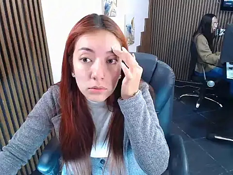 desk desire online show from November 13, 2025, 11:14 am