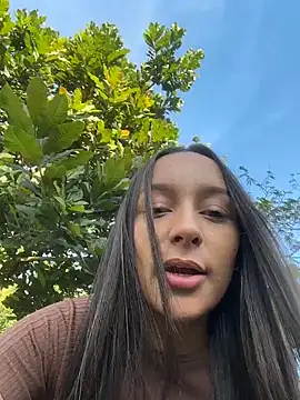 Brunettecollins05 online show from March 19, 2026, 9:26 pm