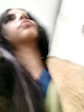 catalinamunoz online show from November 7, 2025, 7:40 pm