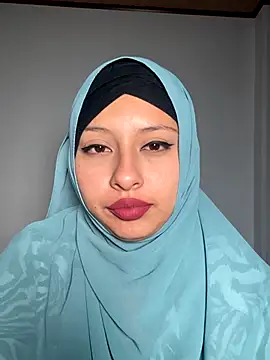 Melek Seraya online show from November 26, 2025, 10:21 pm