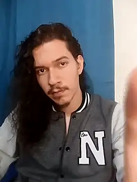 OnixAgata0 online show from April 17, 2026, 3:53 am