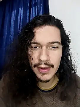 Snapshot of OnixAgata0 chatting on November 16, 2025, 10:35 pm OnixAgata0 online show from November 16, 2025, 10:35 pm