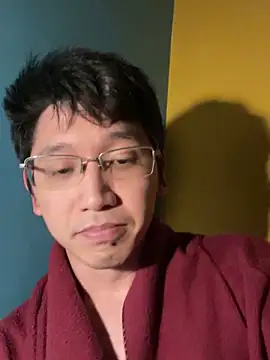 Snapshot of NerdyAsian1701 chatting on November 11, 2025, 3:12 am NerdyAsian1701 online show from November 11, 2025, 3:12 am