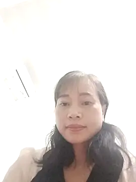 Kiuwi-omao online show from November 8, 2025, 2:31 pm