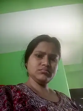 Tina 250 online show from April 11, 2026, 3:36 am