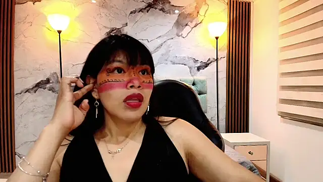 Snapshot of EsmeraldaChantre chatting on December 2, 2025, 11:45 am EsmeraldaChantre online show from December 2, 2025, 11:45 am