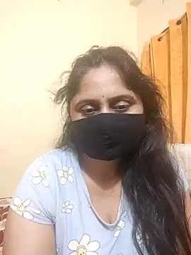 mouni499 online show from February 22, 2026, 5:47 pm