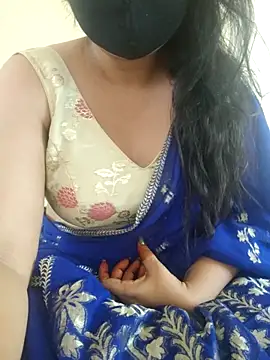Snapshot of mouni499 chatting on May 24, 2026, 5:07 am mouni499 online show from May 24, 2026, 5:07 am