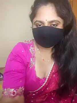 Snapshot of mouni499 chatting on June 4, 2026, 4:22 pm mouni499 online show from June 4, 2026, 4:22 pm