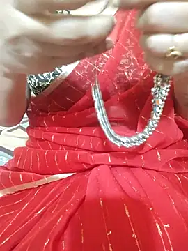 Snapshot of mouni499 chatting on May 12, 2026, 9:26 am mouni499 online show from May 12, 2026, 9:26 am