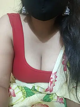 Snapshot of mouni499 chatting on April 22, 2026, 5:31 pm mouni499 online show from April 22, 2026, 5:31 pm