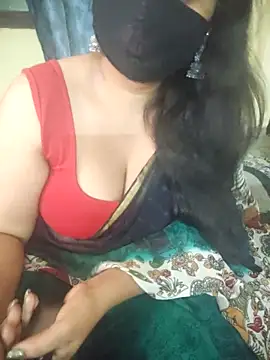 Snapshot of mouni499 chatting on April 23, 2026, 2:51 pm mouni499 online show from April 23, 2026, 2:51 pm