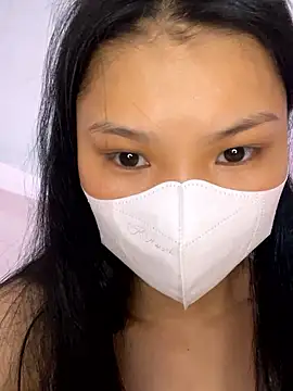 Snapshot of lung-linh chatting on January 14, 2026, 2:42 pm lung-linh online show from January 14, 2026, 2:42 pm