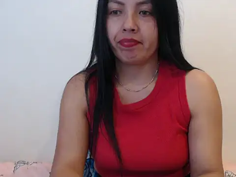 Snapshot of Sweet_eyes0 chatting on November 15, 2025, 8:24 pm Sweet eyes0 online show from November 15, 2025, 8:24 pm