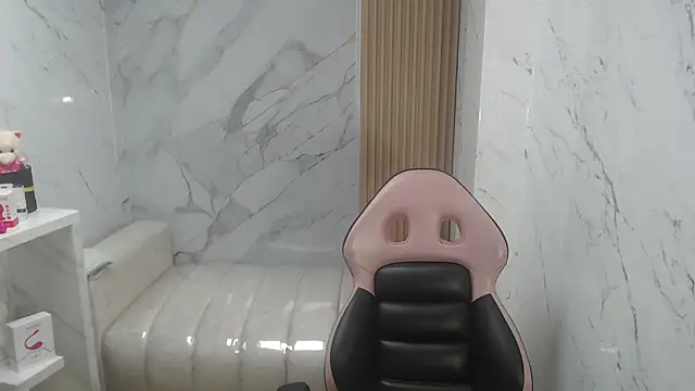 gabriella storm tf online show from February 16, 2026, 12:59 pm