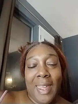 Snapshot of BiancaClarkson chatting on December 14, 2025, 1:56 am BiancaClarkson online show from December 14, 2025, 1:56 am