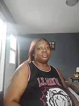 Snapshot of BiancaClarkson chatting on December 18, 2025, 7:18 pm BiancaClarkson online show from December 18, 2025, 7:18 pm