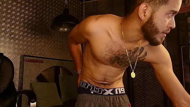 liam sait online show from November 5, 2025, 3:09 am