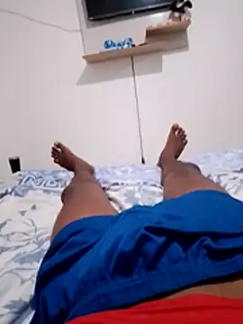 moreninho564 online show from December 17, 2025, 11:48 am